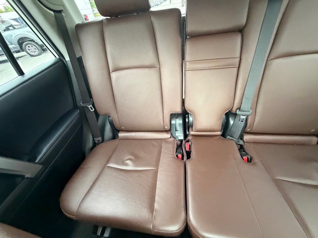 Used 2023 Toyota 4Runner Limited AWD/4WD image 13