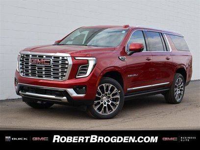 New 2026 GMC Yukon XL Denali w/ Sun & Power Step Package