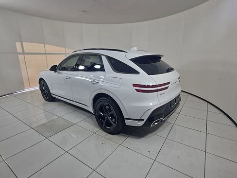 New 2026 Genesis GV70 2.5T Sport Prestige AWD/4WD image 7