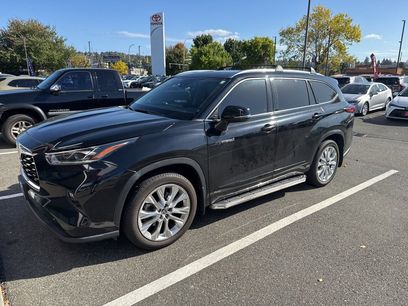 Used 2021 Toyota Highlander Limited