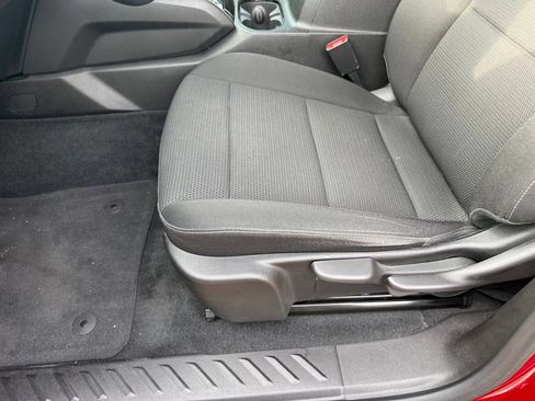 Used 2023 Chevrolet Colorado LT RWD image 6