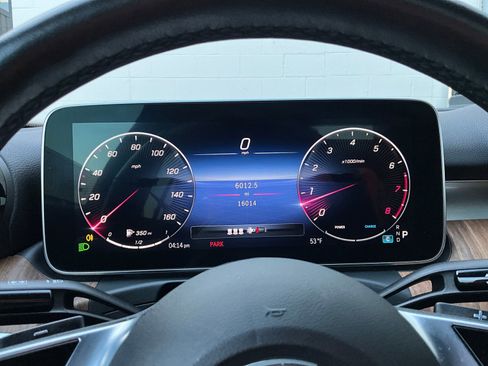 Used 2023 Mercedes-Benz C 300 4MATIC Sedan image 17