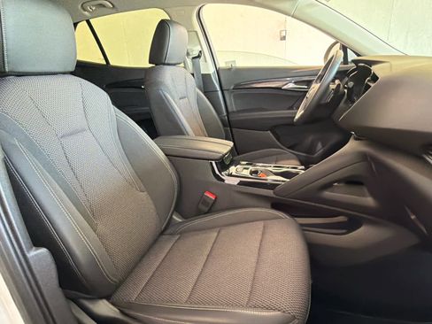 Used 2023 Buick Envision Preferred image 26