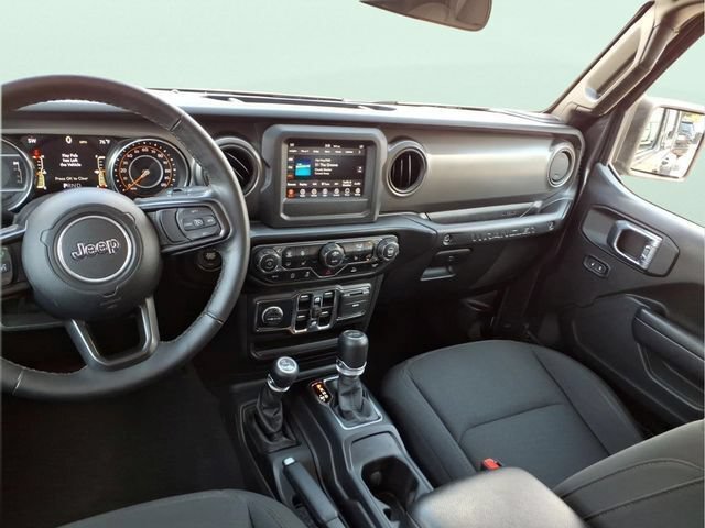 Used 2022 Jeep Wrangler Unlimited Sport AWD/4WD image 19