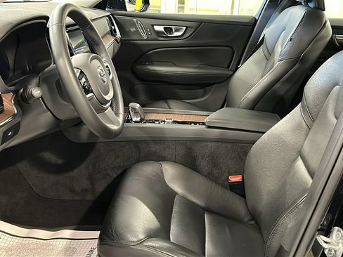 Certified 2024 Volvo S60 B5 Plus w/ Climate Package AWD/4WD image 10