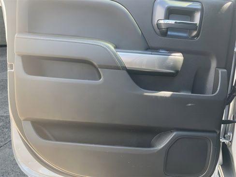 Used 2018 Chevrolet Silverado 1500 LT w/ All Star Edition image 35