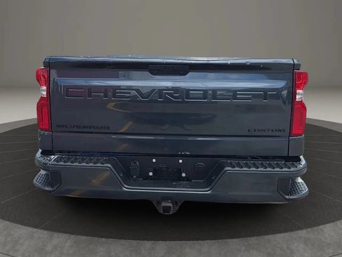 Used 2021 Chevrolet Silverado 1500 Custom w/ LPO, Dark Essentials Package AWD/4WD image 6