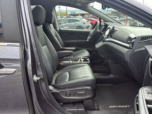 Certified 2024 Honda Odyssey Touring image 40