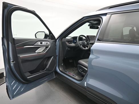 New 2026 Ford Explorer ST AWD/4WD image 8