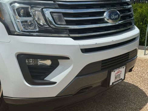 Used 2021 Ford Expedition Max XL AWD/4WD image 2