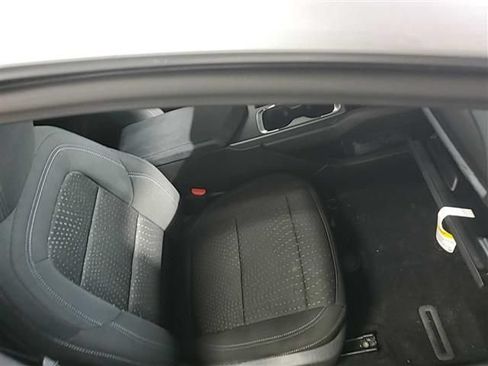 Used 2025 Chevrolet Equinox EV LT FWD image 4
