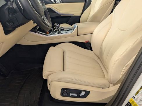 Used 2020 BMW X5 xDrive40i w/ Executive Package image 14