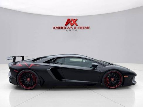 Used 2017 Lamborghini Aventador LP 750-4 Superveloce AWD/4WD image 7