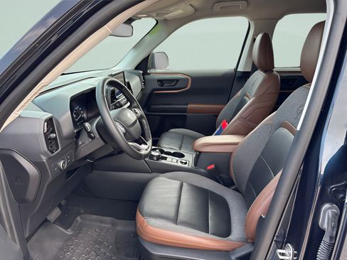 Certified 2021 Ford Bronco Sport Outer Banks AWD/4WD image 4