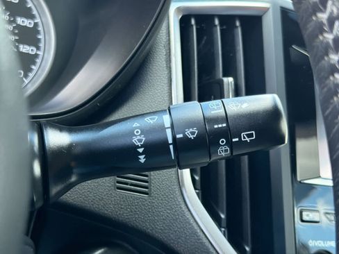 Used 2020 Subaru Forester Premium AWD/4WD image 27