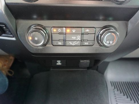 Used 2020 Ford F250 XLT image 21