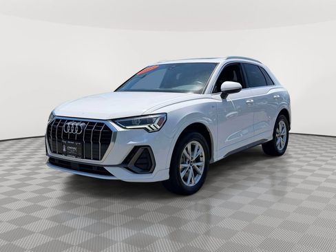 Used 2025 Audi Q3 2.0T Premium AWD/4WD image 3