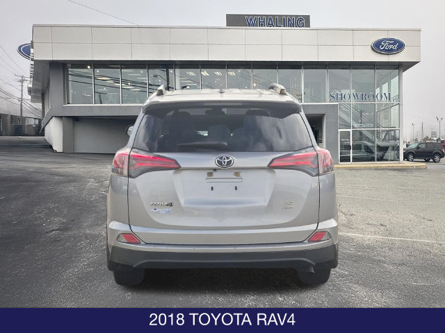 Used 2018 Toyota RAV4 LE w/ All Weather Liner Package AWD/4WD image 7