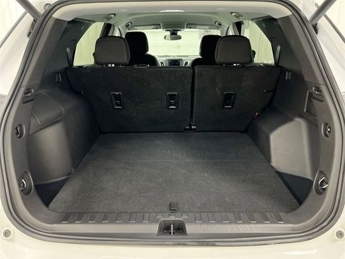 Used 2022 Chevrolet Equinox LT image 23