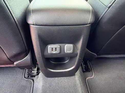 Used 2022 Chevrolet Colorado ZR2 AWD/4WD image 18