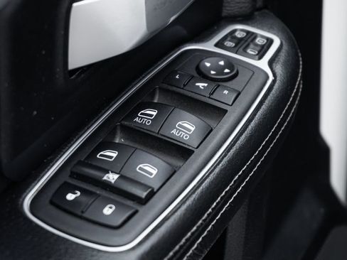 Used 2024 RAM 2500 Big Horn image 15