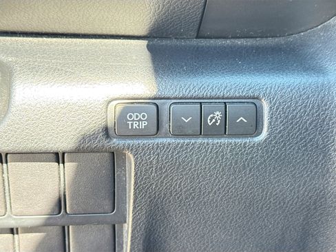 Used 2015 Lexus IS 250 image 35