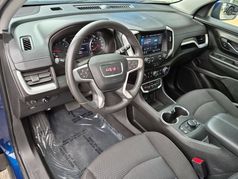 Used 2022 GMC Terrain SLE w/ Driver Convenience Package FWD image 12