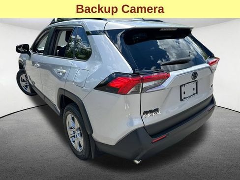 Certified 2025 Toyota RAV4 LE AWD/4WD image 9