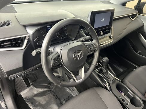Used 2023 Toyota Corolla SE image 15