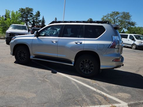 Used 2023 Lexus GX 460 Premium w/ Premium Package AWD/4WD image 5