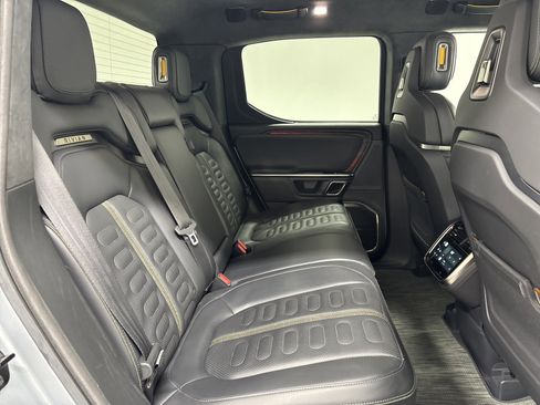 Used 2023 Rivian R1T Adventure image 22
