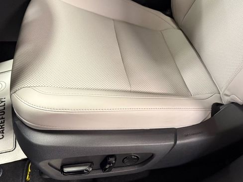 Used 2026 Lexus RX 350 Premium w/ Convenience Package image 38