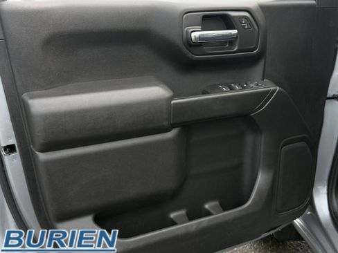 Used 2023 Chevrolet Silverado 1500 Custom Trail Boss w/ LPO, Dark Essentials Package image 9