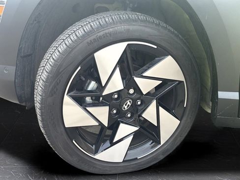 Used 2024 Hyundai Kona Limited image 34