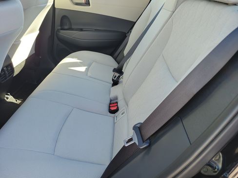 Used 2026 Toyota Corolla Cross L FWD image 11