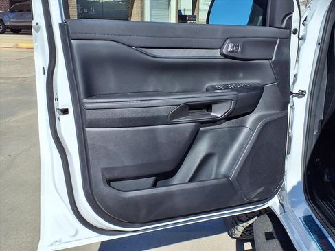 New 2025 Ford Ranger Raptor image 28