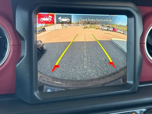 Used 2023 Jeep Wrangler Unlimited Rubicon 4xe image 19