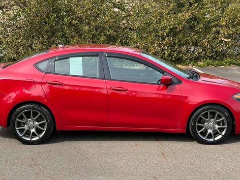Used 2013 Dodge Dart SXT image 9