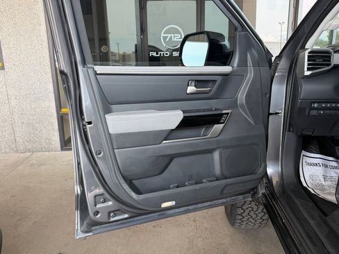 Used 2024 Toyota Tundra Limited AWD/4WD image 20