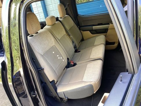 Used 2023 Ford F150 XLT image 34