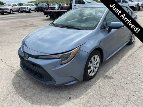 Used 2020 Toyota Corolla LE FWD image 1