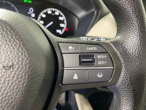 Used 2024 Honda HR-V LX image 14