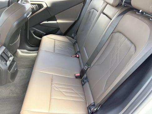 Certified 2025 BMW X3 xDrive30i w/ Premium Package AWD/4WD image 18
