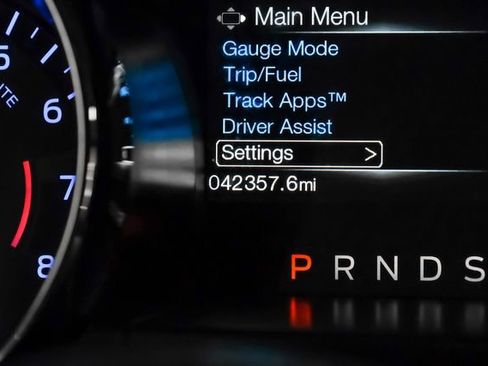 Used 2017 Ford Mustang GT Premium image 13