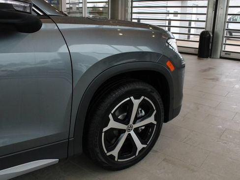 New 2026 Volkswagen Tiguan SE AWD/4WD image 27