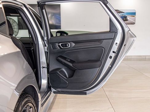 Used 2025 Honda Civic Sport image 36