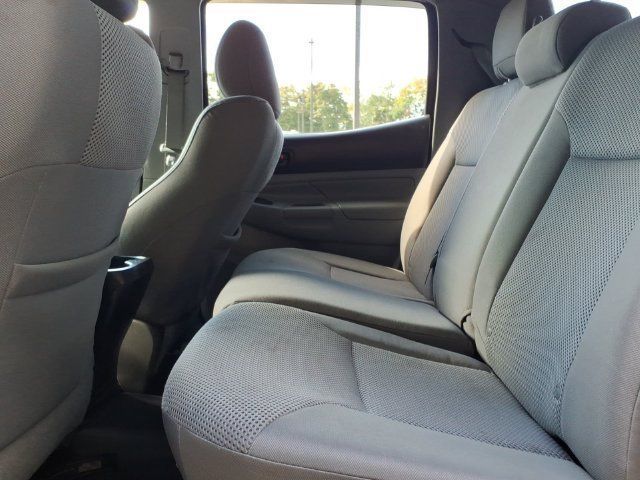 Used 2012 Toyota Tacoma 4x4 Double Cab w/ TRD Sport Pkg image 17