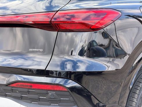 New 2025 Audi Q5 Premium Plus AWD/4WD image 8