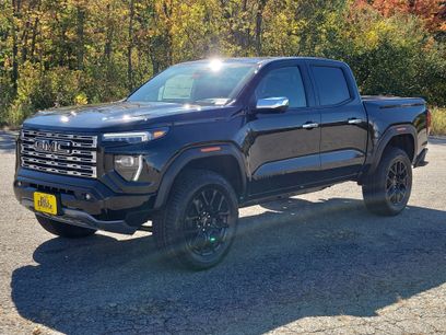 New 2026 GMC Canyon Denali w/ LPO, Denali Black Edition