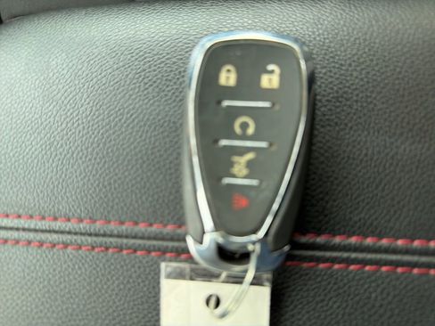 Used 2024 Chevrolet Equinox RS image 22